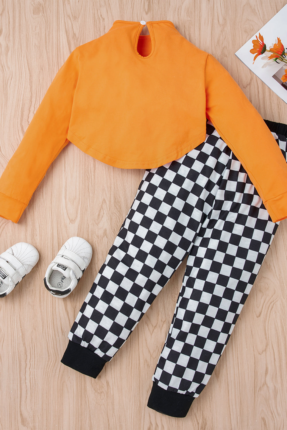 Girls Solid Top & Vest and Plaid Pants Set