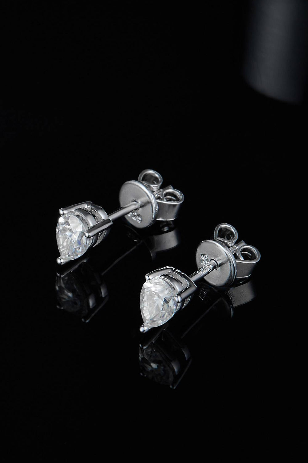 1 Carat Moissanite 925 Sterling Silver Teardrop Stud Earrings