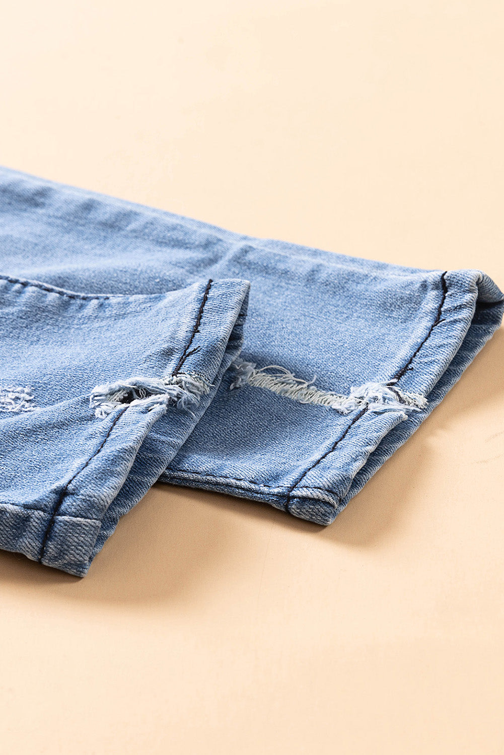 Distressed Ankle-Length Pocket Jeans