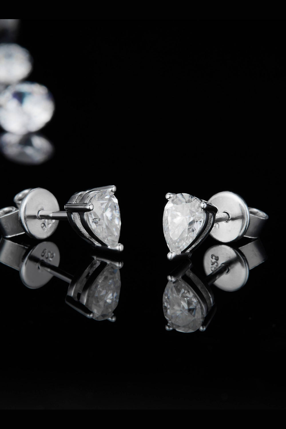 1 Carat Moissanite 925 Sterling Silver Teardrop Stud Earrings