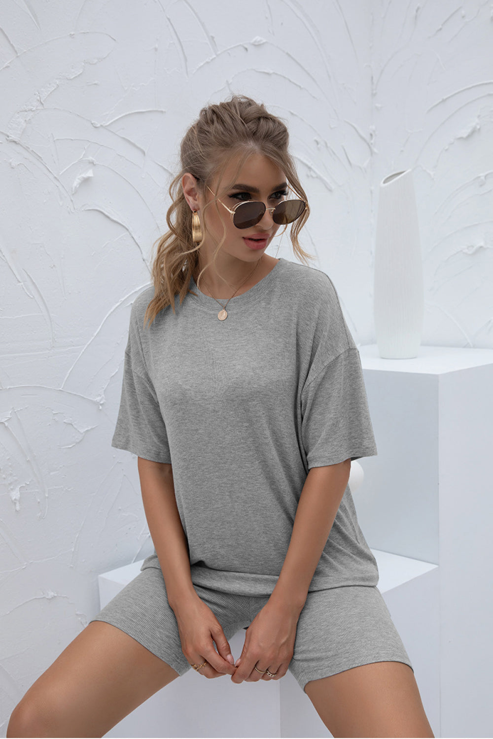 Round Neck Short Sleeve and Pants Set - Absolute Fashion 2020