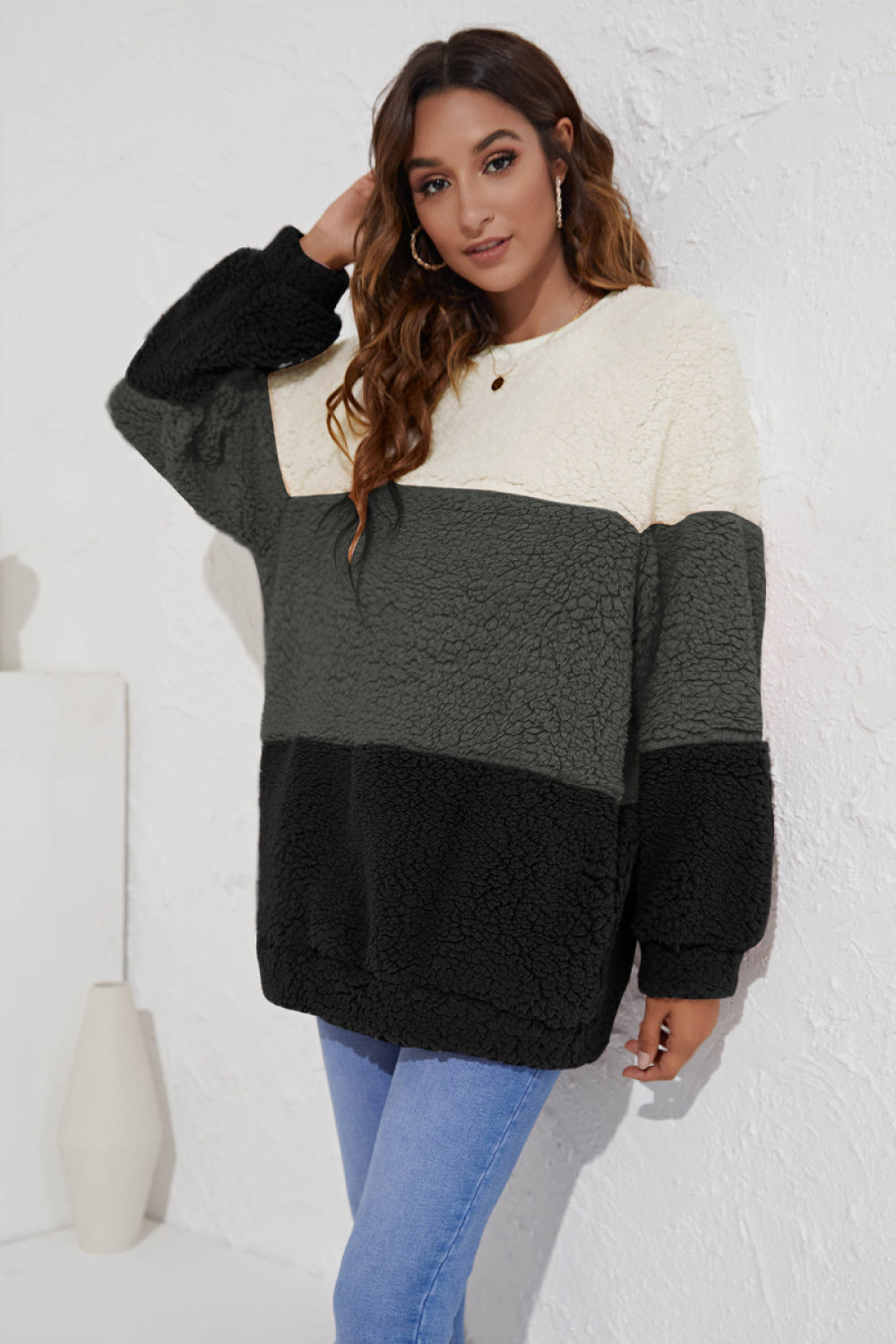 Color Block Long Sleeve Teddy Sweatshirt