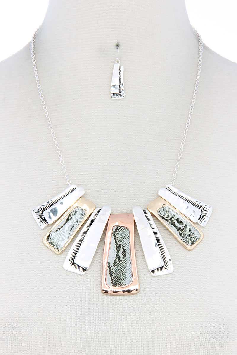 Animal Pattern Rectangular Necklace - Absolute Fashion 2020