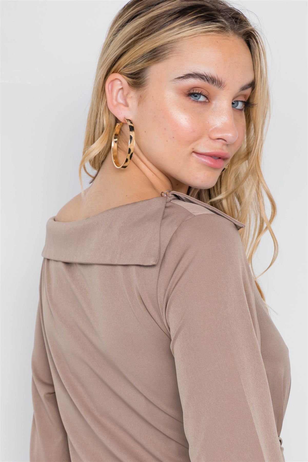 Straight Neck Solid Front-tie Dress - Absolute Fashion 2020