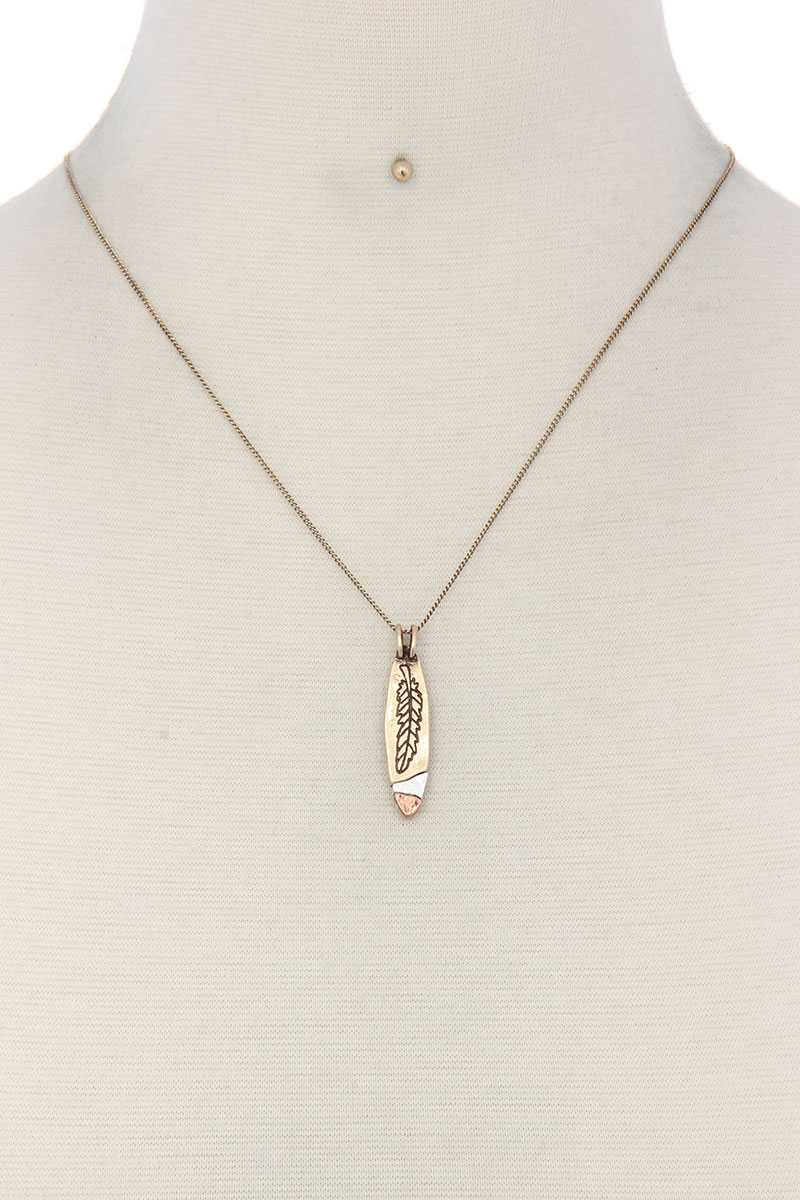 Feather Engrave Oval Shape Necklace - Absolute Fashion 2020