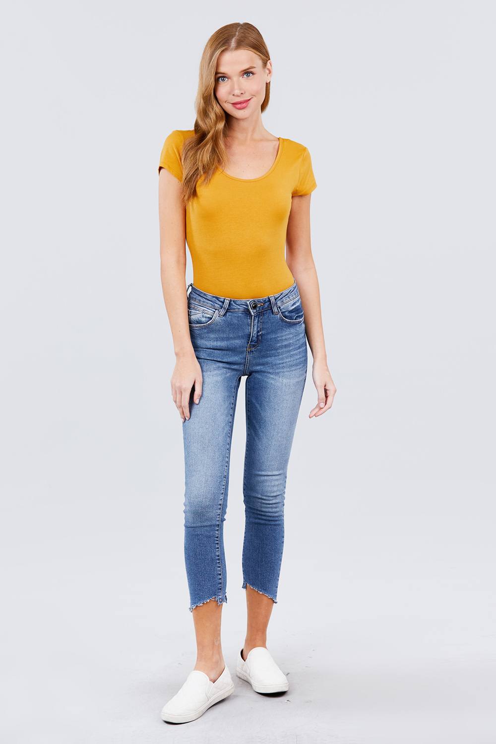 Solid Short Sleeve Scoop Neck Bodysuit - Absolute Fashion 2020