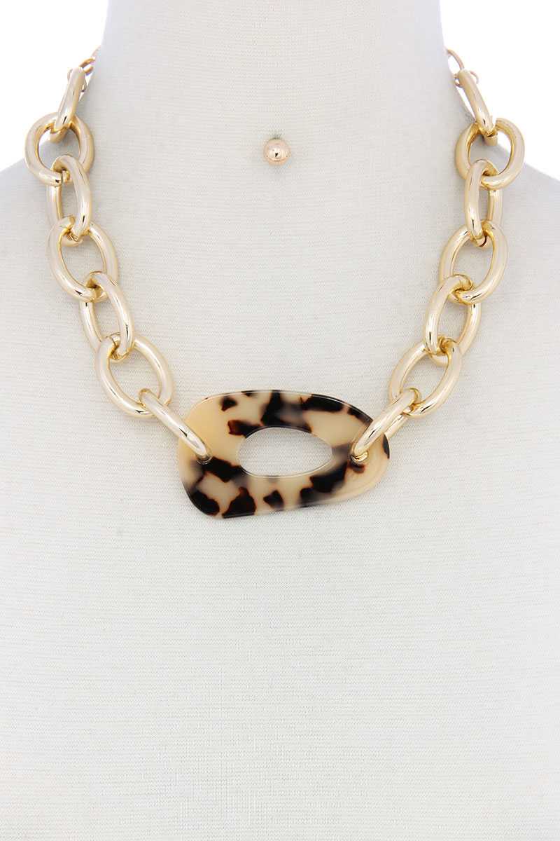 Acetate Oval Necklace - Absolute Fashion 2020