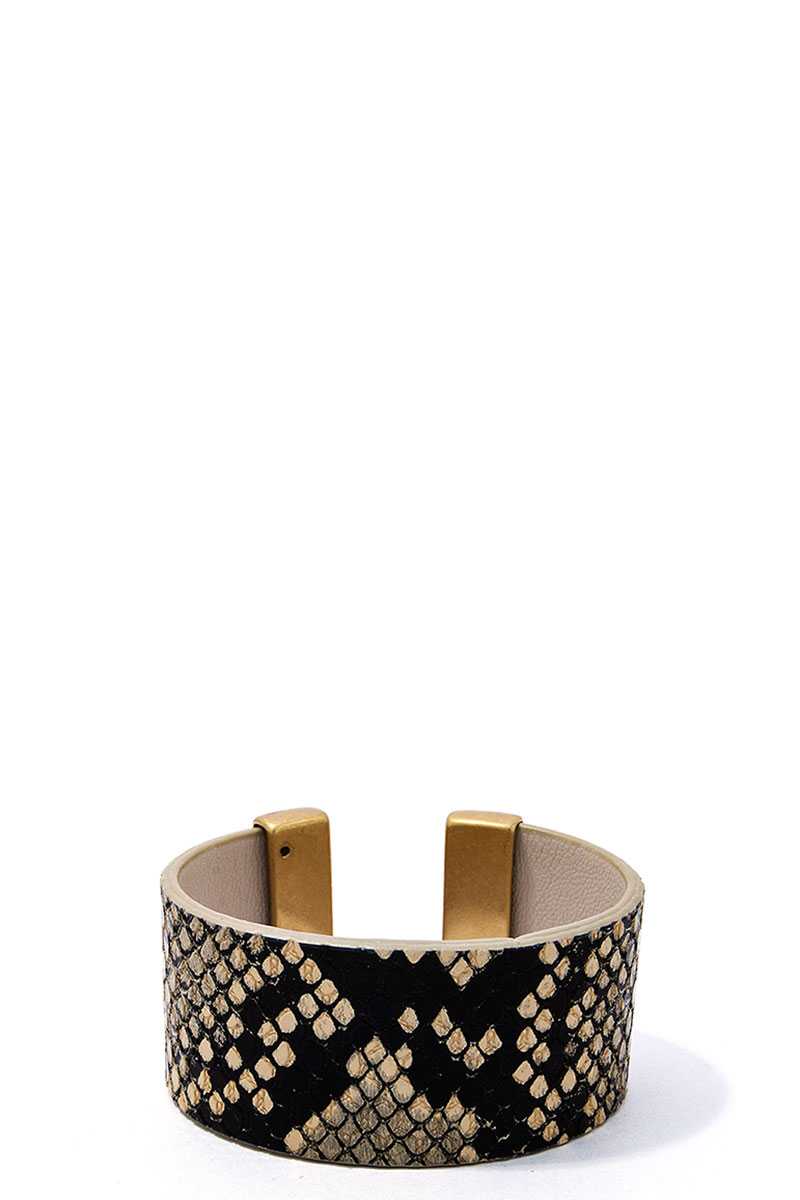 Chic Leopard Fur Fashion Bangle - Absolute Fashion 2020