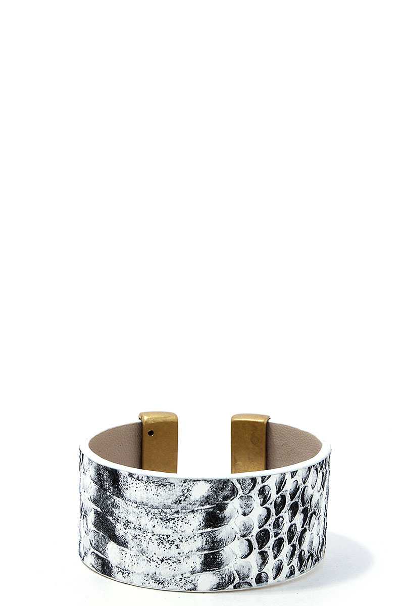 Chic Leopard Fur Fashion Bangle - Absolute Fashion 2020