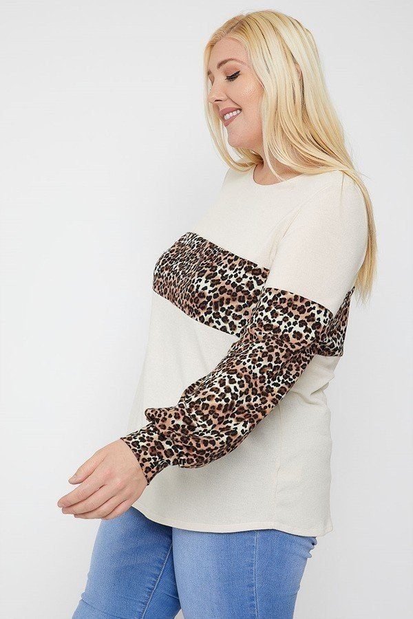 Round Neckline Contrast Print Top - Absolute Fashion 2020