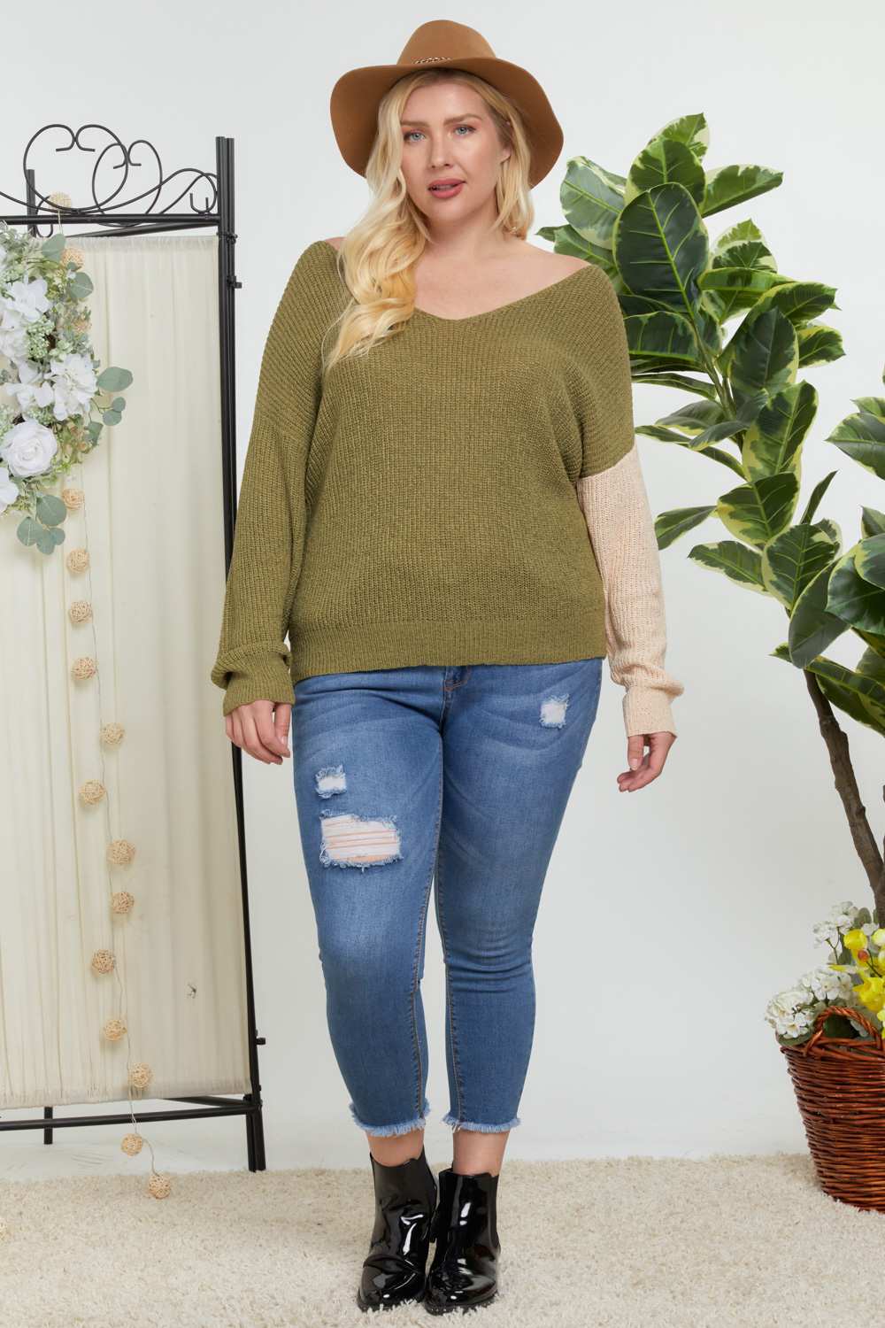 Color Block V Neck Sweater - Absolute Fashion 2020