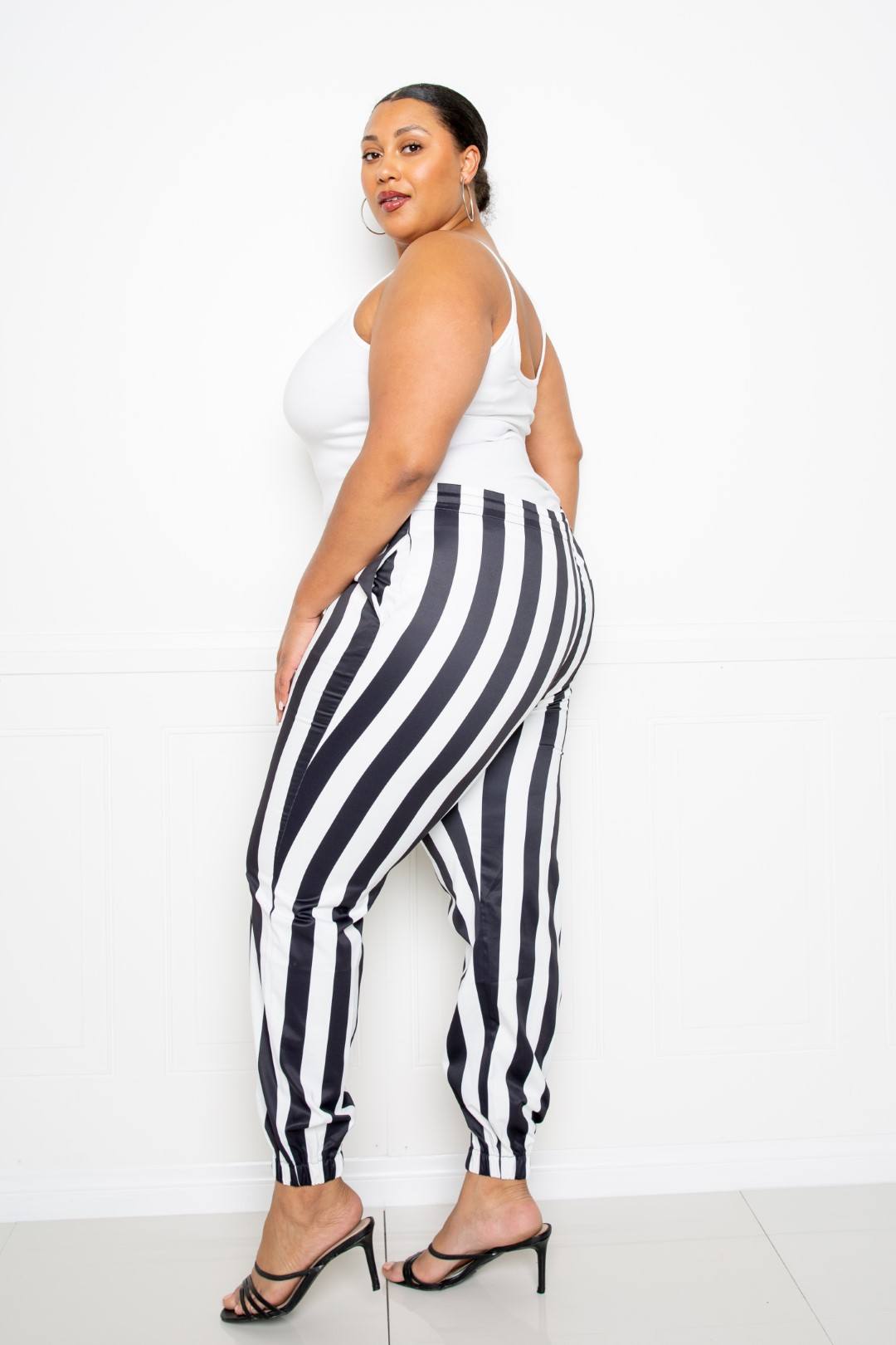Stripe Jogger - Absolute Fashion 2020