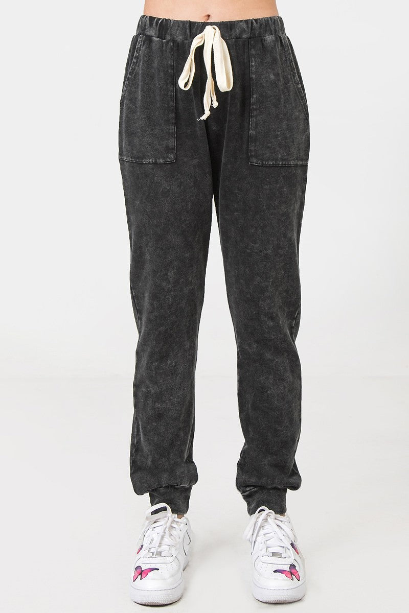 A Mineral Washed Sweatpants - Absolute Fashion 2020