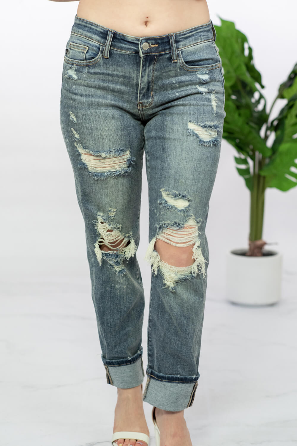 Judy Blue Lindsey Full Size Bleach Splash Boyfriend Jeans