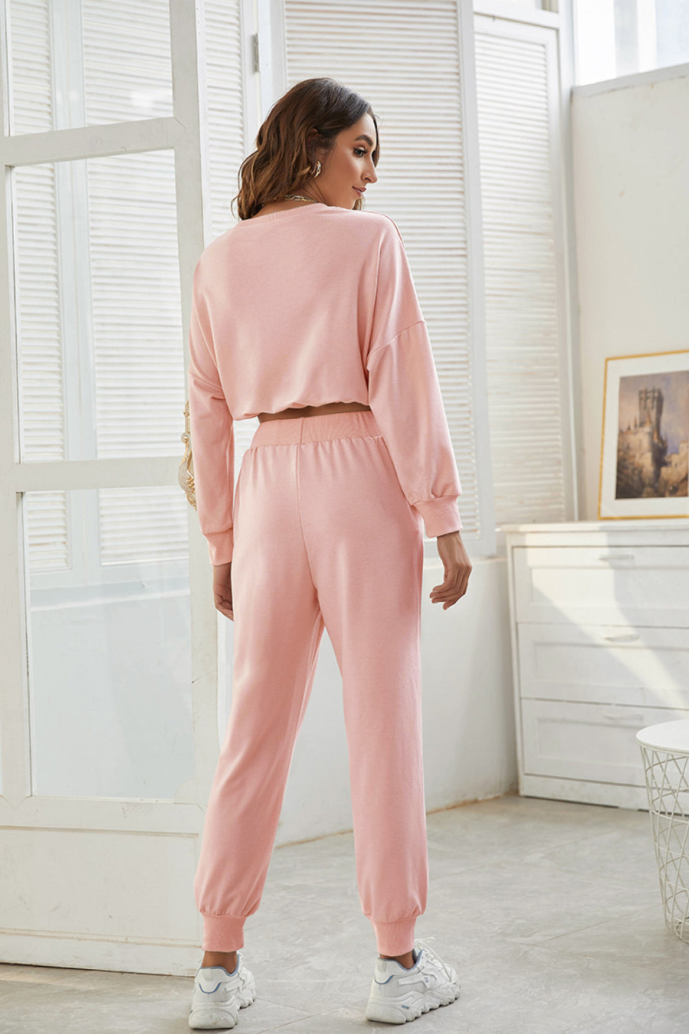 Crop Sweatshirt and Joggers Set - Absolute Fashion 2020