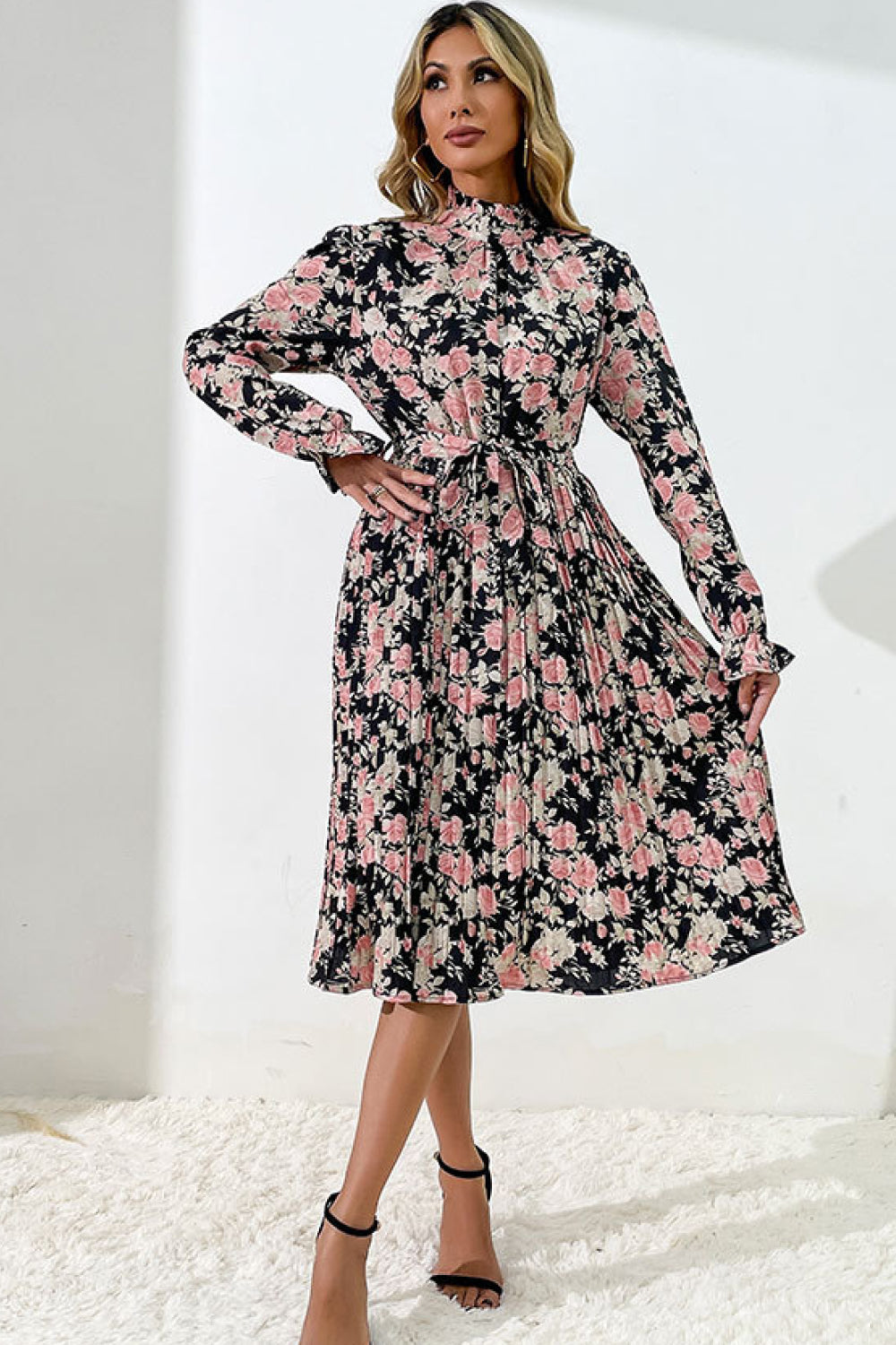 Floral Tie Waist Pleated Dress