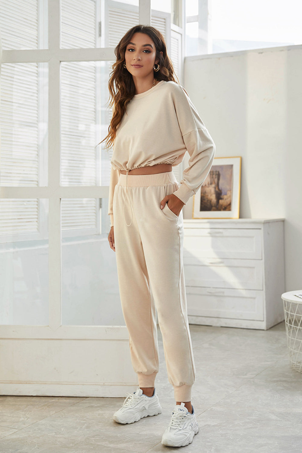 Crop Sweatshirt and Joggers Set - Absolute Fashion 2020