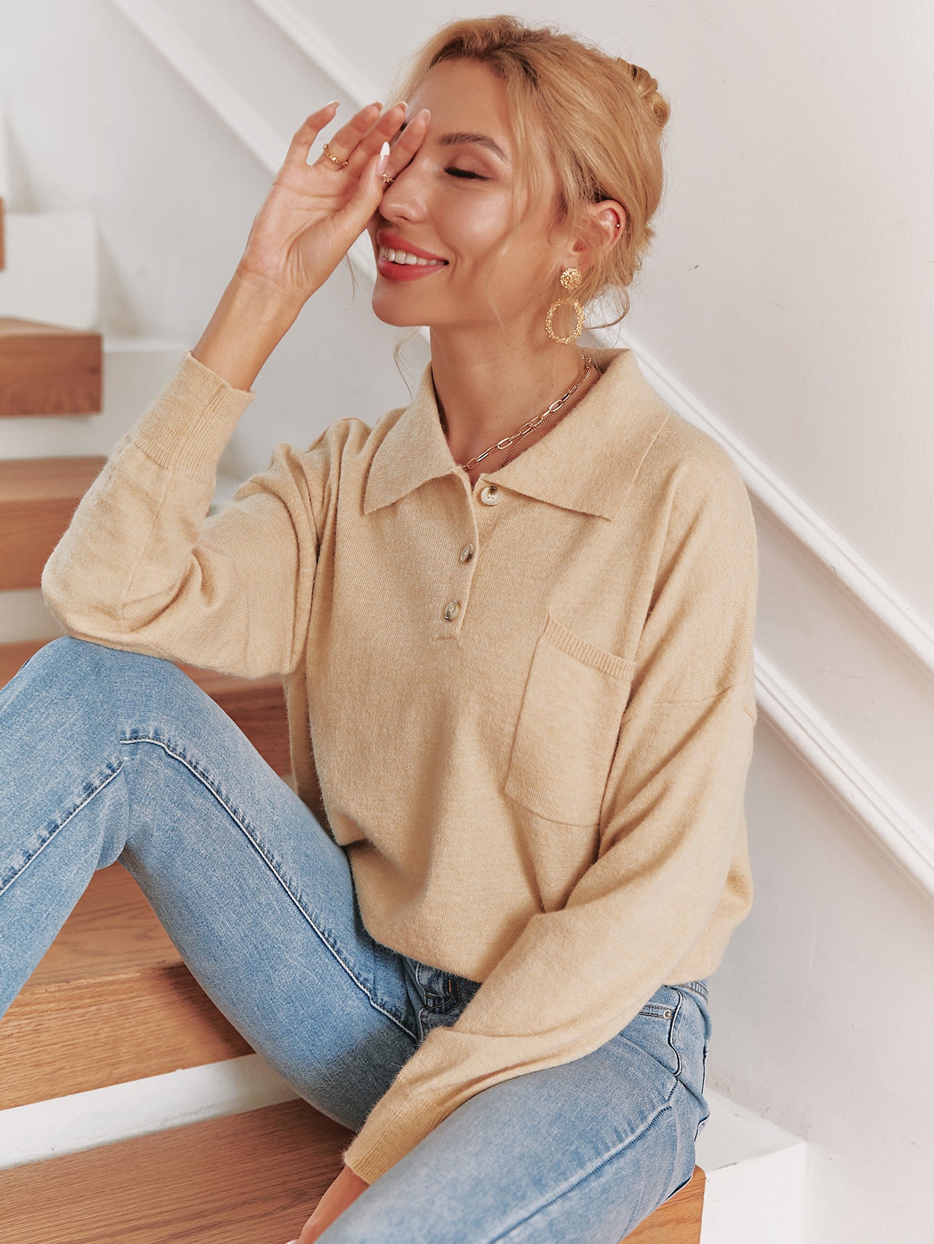 Collared Neck Knitted Sweater with Pocket
