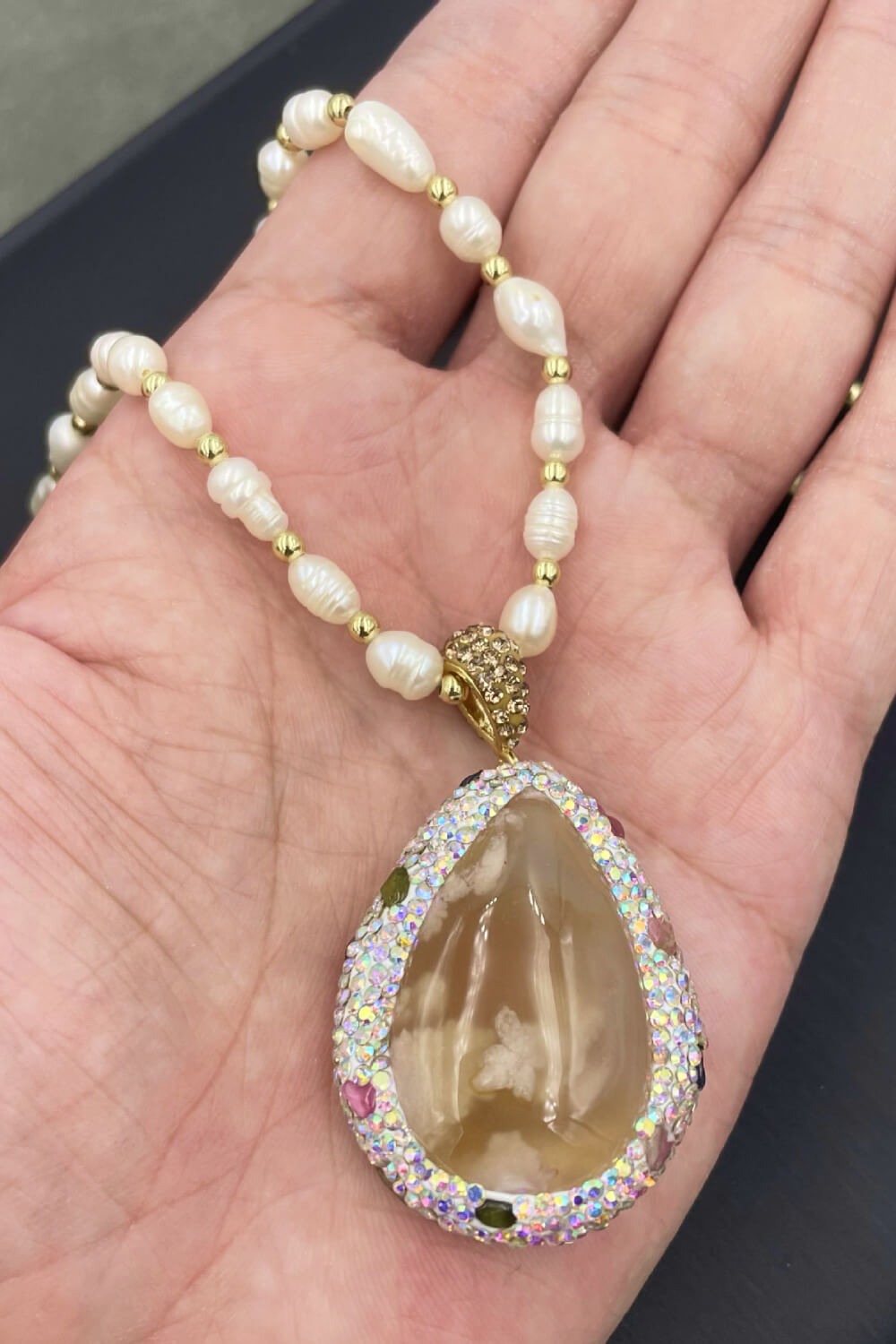 Teardrop Pendant Freshwater Pearl Necklace