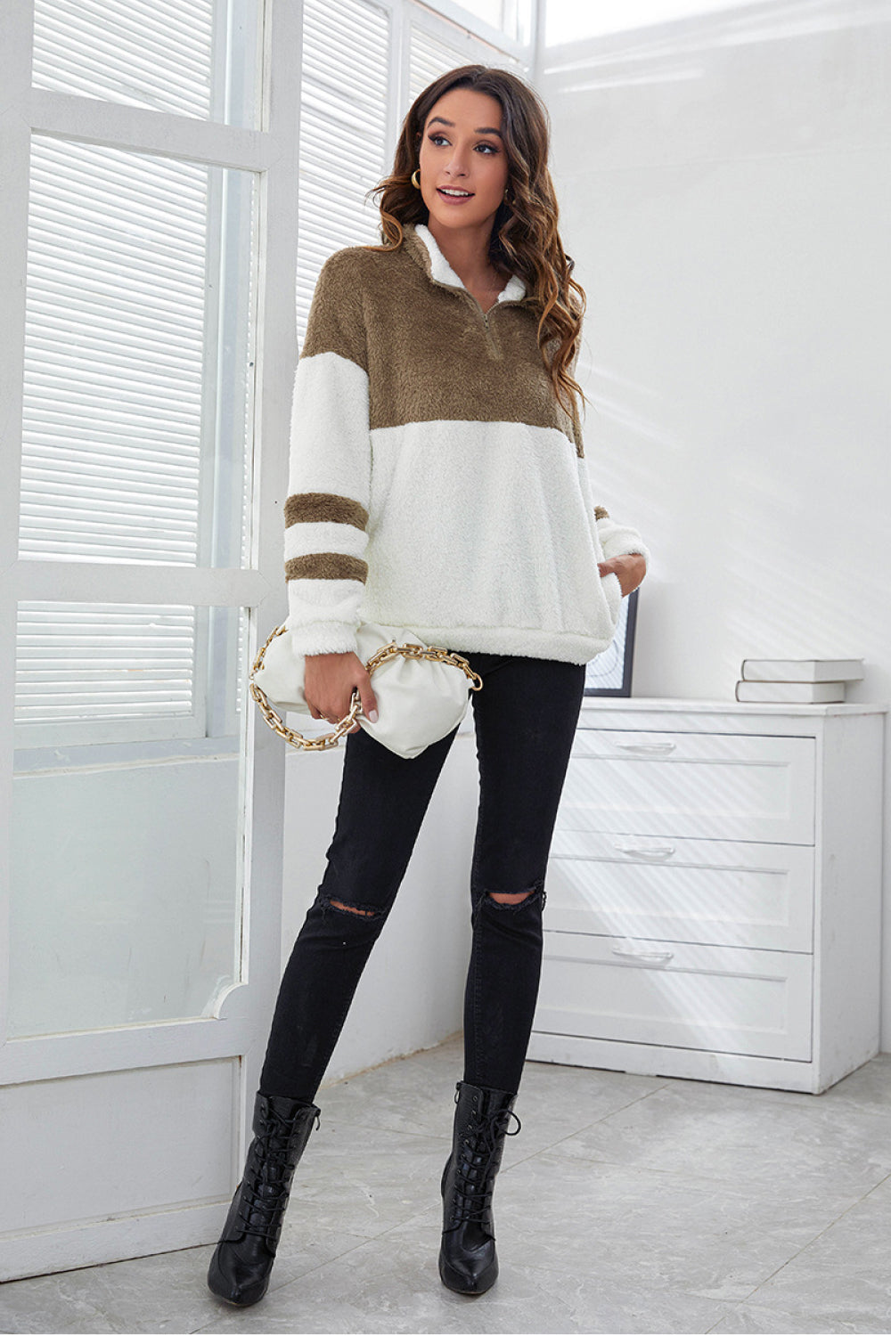 Color Block Quarter Zip Teddy Sweatshirt