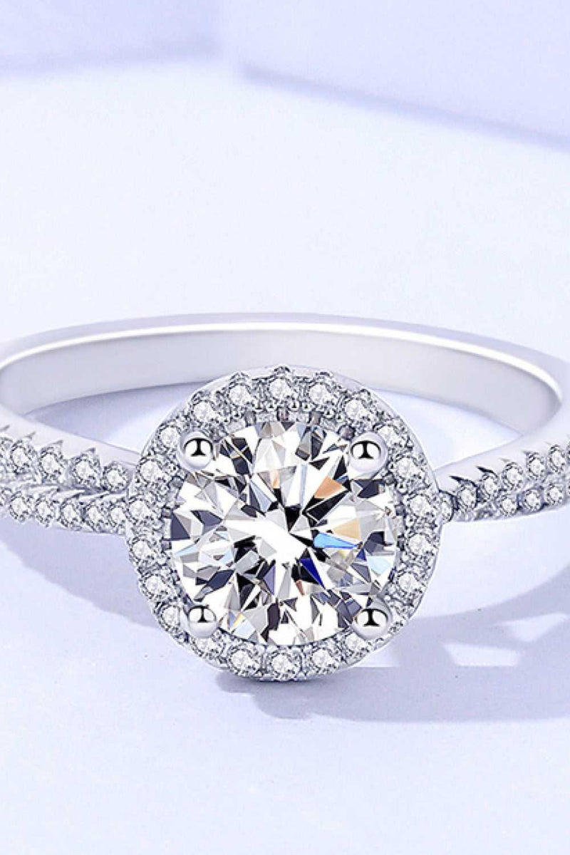 1 Carat Moissanite Round Shape Ring - Absolute fashion 2020