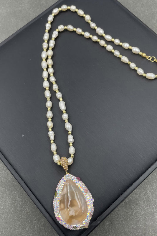 Teardrop Pendant Freshwater Pearl Necklace