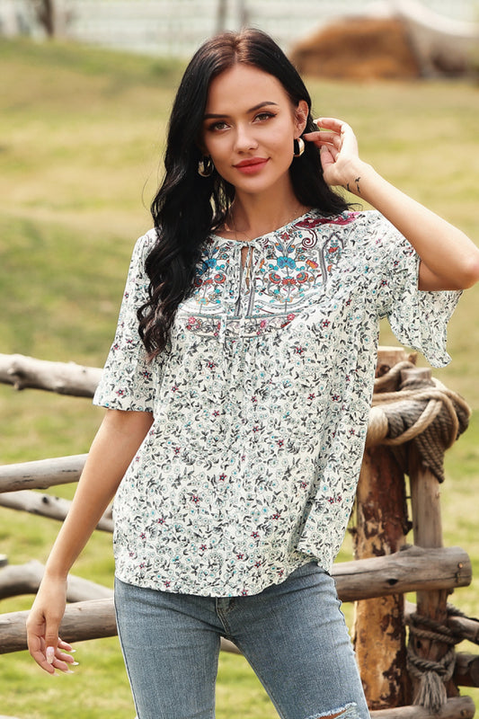 Floral Print Round-neckline Tee