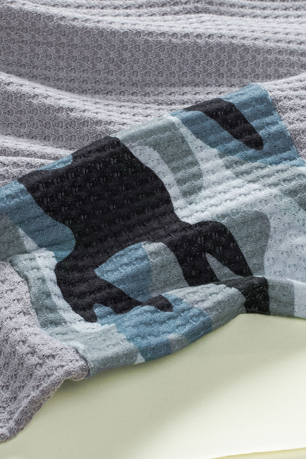 Camouflage Color Block Waffle Knit Pullover - Absolute Fashion 2020