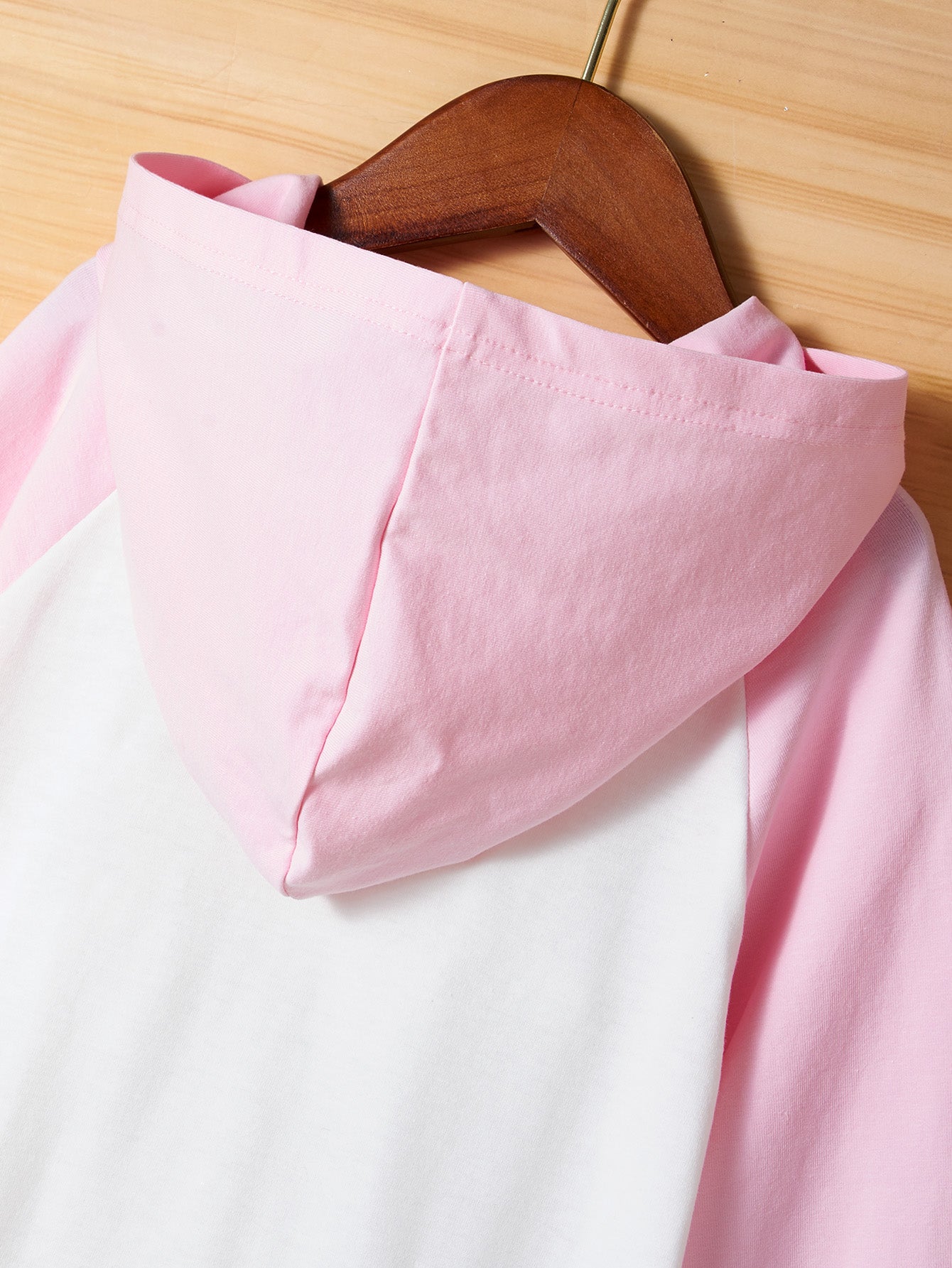 Girls Ruffle Hem Raglan Sleeve Hooded Dress