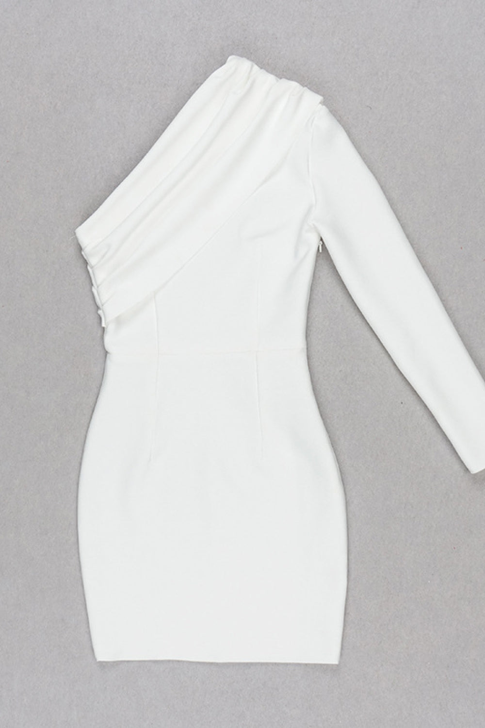Asymmetrical Neck One Sleeve Bodycon Dress
