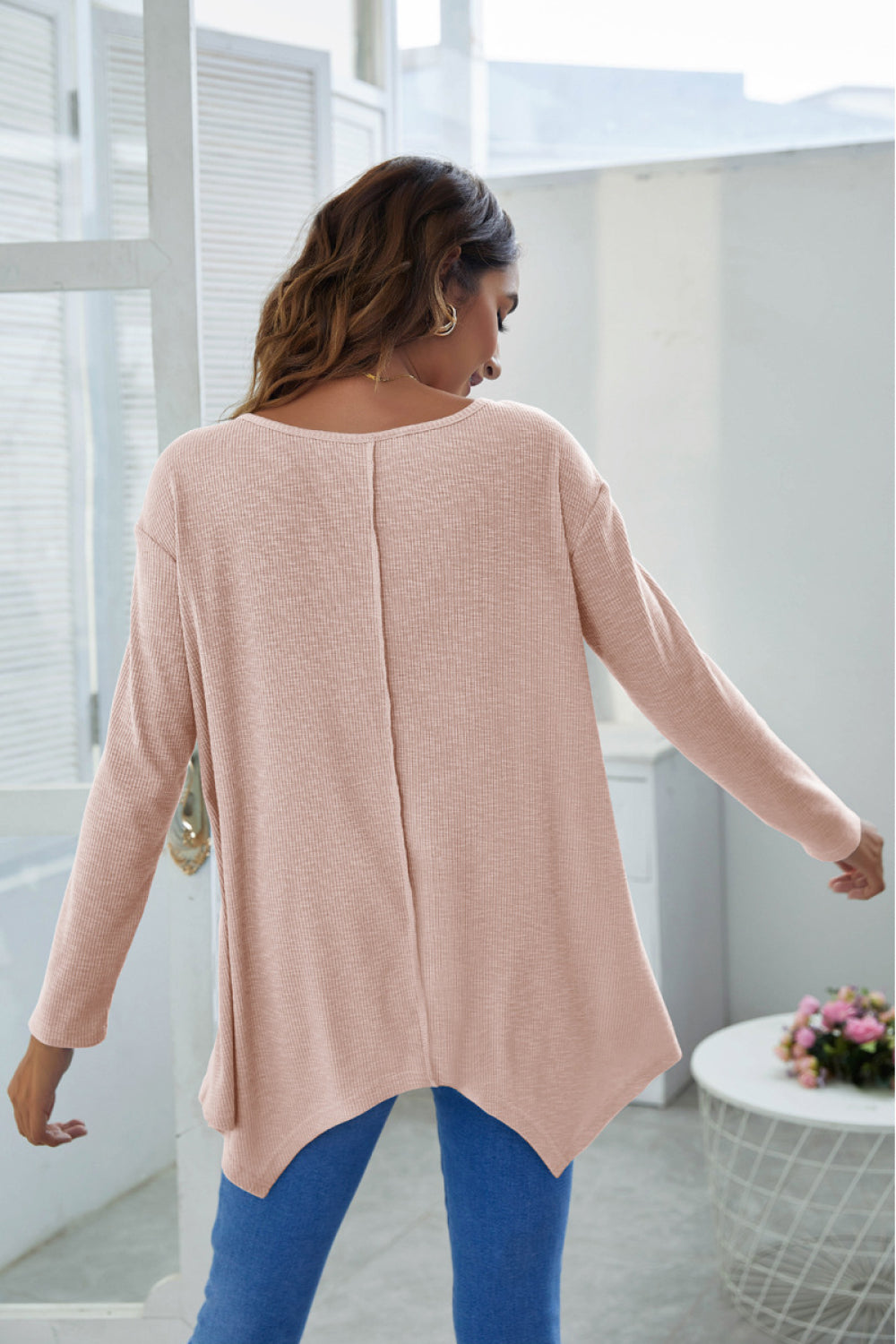 V-Neck  Asymmetrical Hem Long Sleeve Top