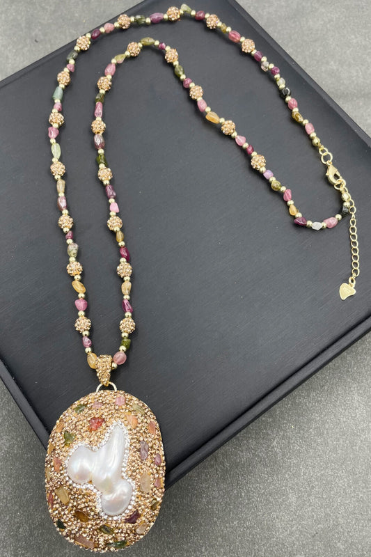 Random-Shape Natural Stone Pendant Necklace