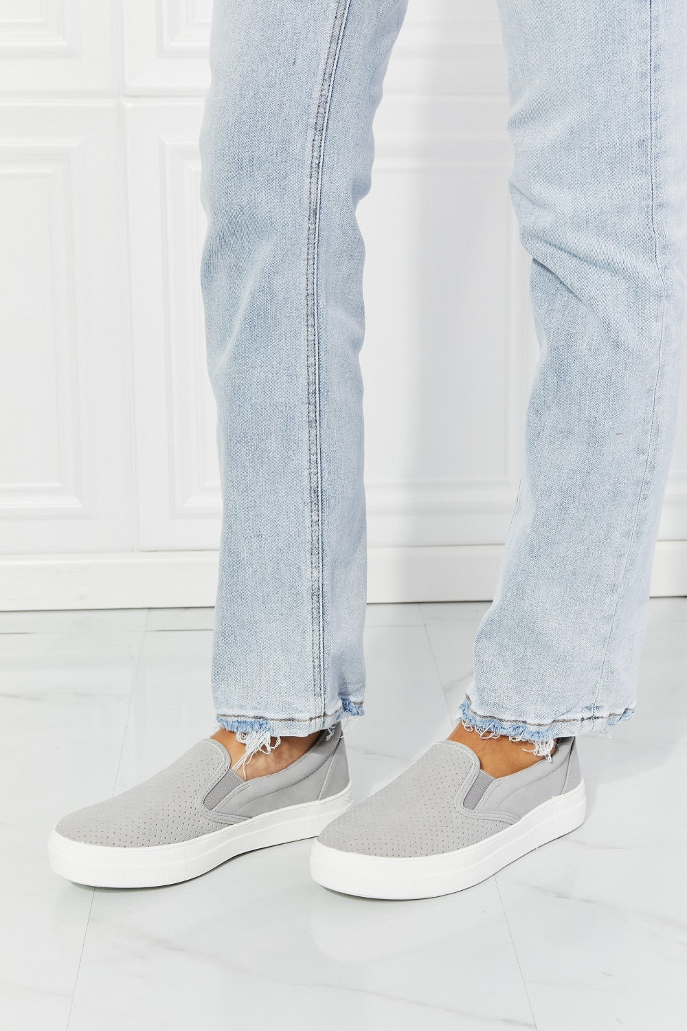SODA Omaha Slip-On Sneakers