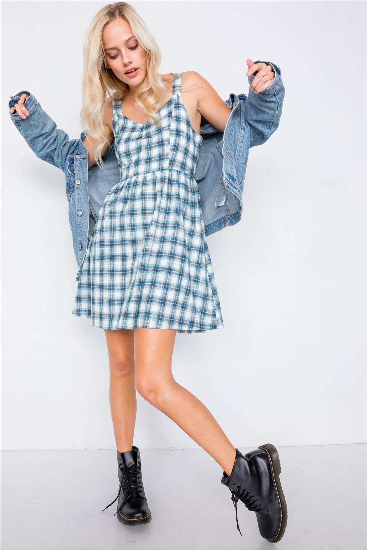Blue Plaid Stripe Cut Out Back Bow Midi Sundress - Absolute Fashion 2020