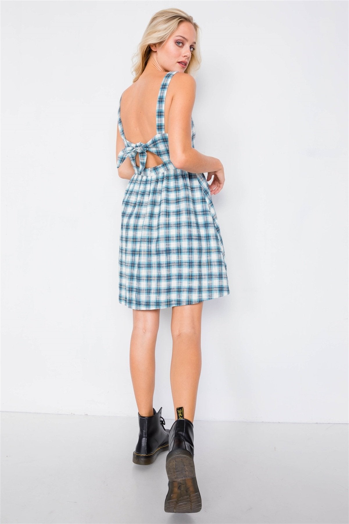 Blue Plaid Stripe Cut Out Back Bow Midi Sundress - Absolute Fashion 2020