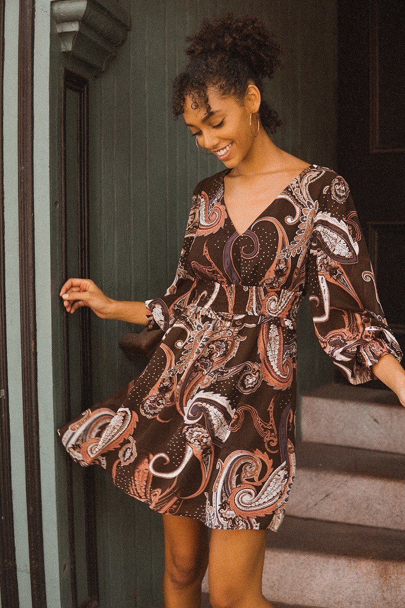 A Woven Mini Dress In Vintage Paisley Print - Absolute Fashion 2020