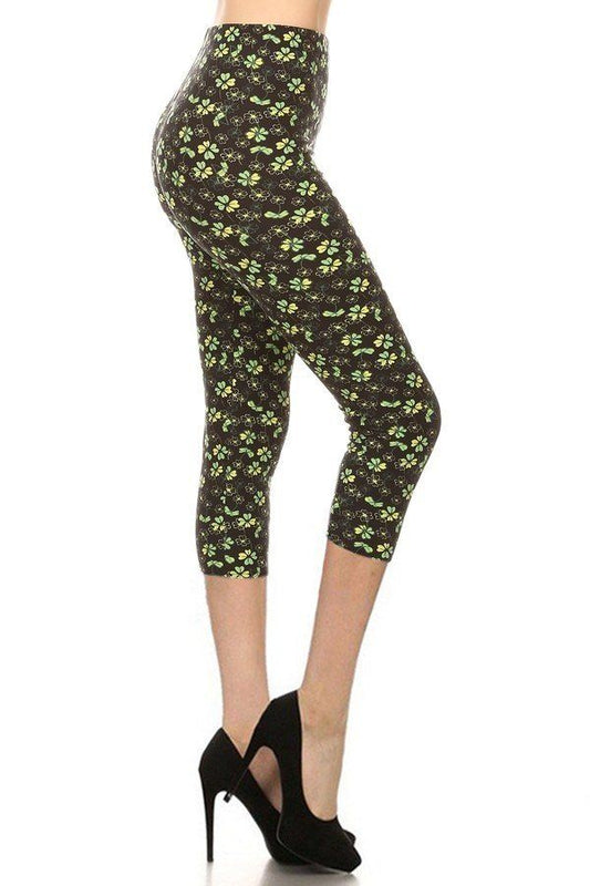 Clover Print, High Rise, Fitted Capri Leggings - Absolute Fashion 2020