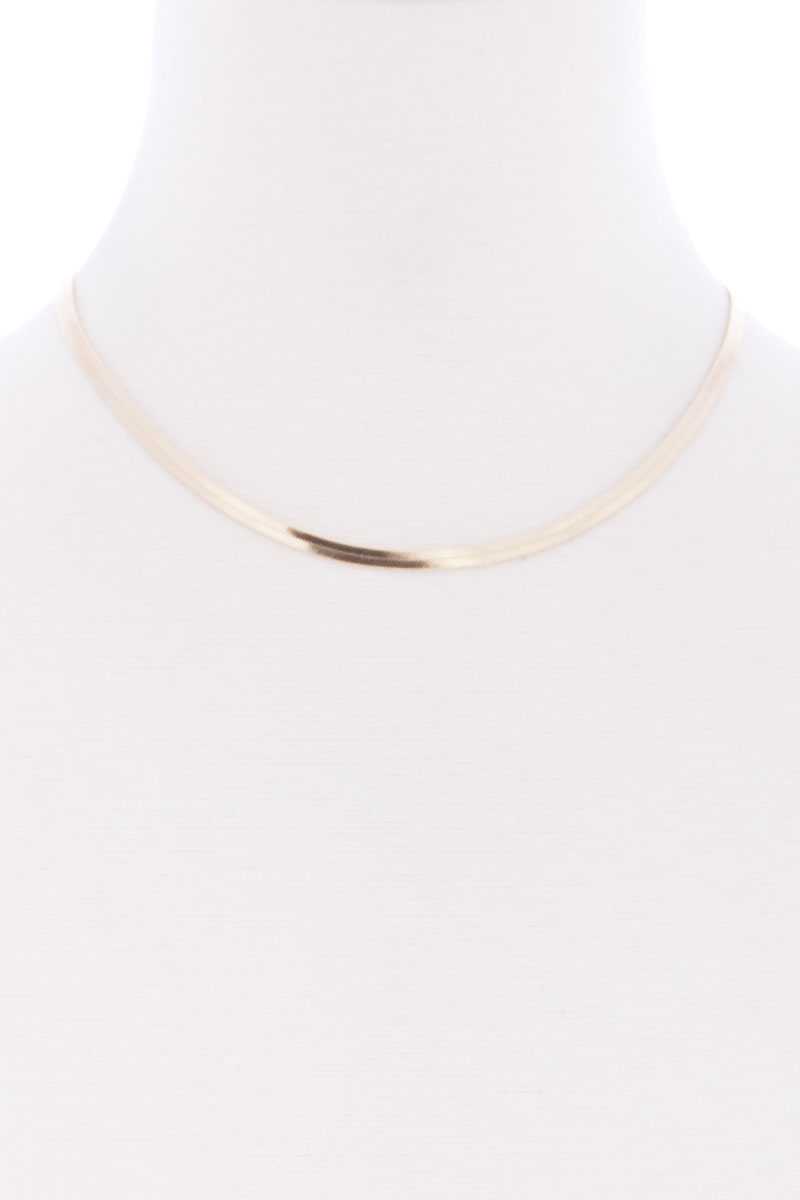 Herringbone Chain Metal Short Necklace - Absolute Fashion 2020