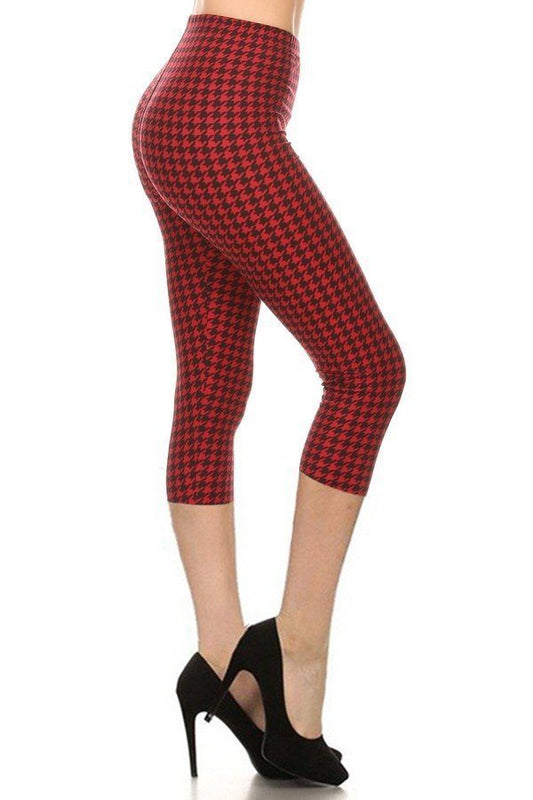 Printed, High Waisted, Capri Leggings With An Elasticized Waist Band - Absolute Fashion 2020
