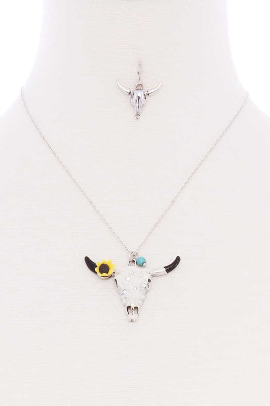 Cattle Skull Sunflower Pendant Necklace - Absolute Fashion 2020