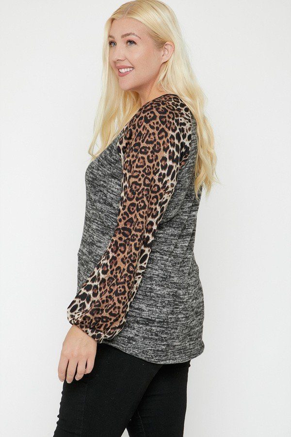 Two Tone Color Top - Absolute Fashion 2020