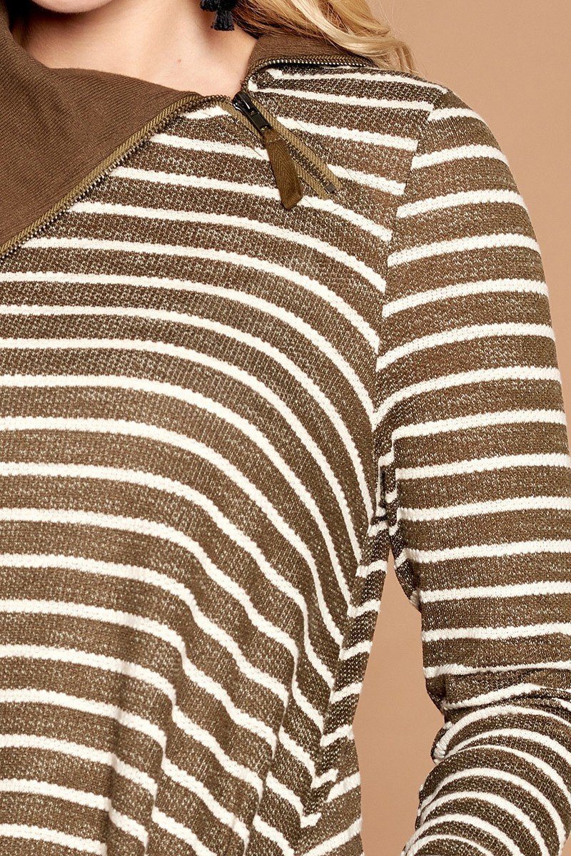 Striped Loose-fit Knit Sweater - Absolute Fashion 2020
