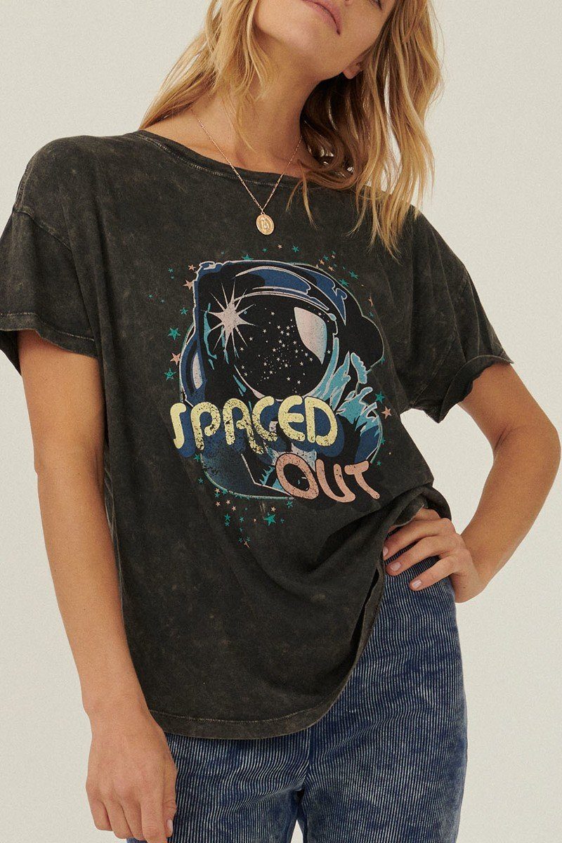A Mineral Washed Graphic T-shirt - Absolute Fashion 2020