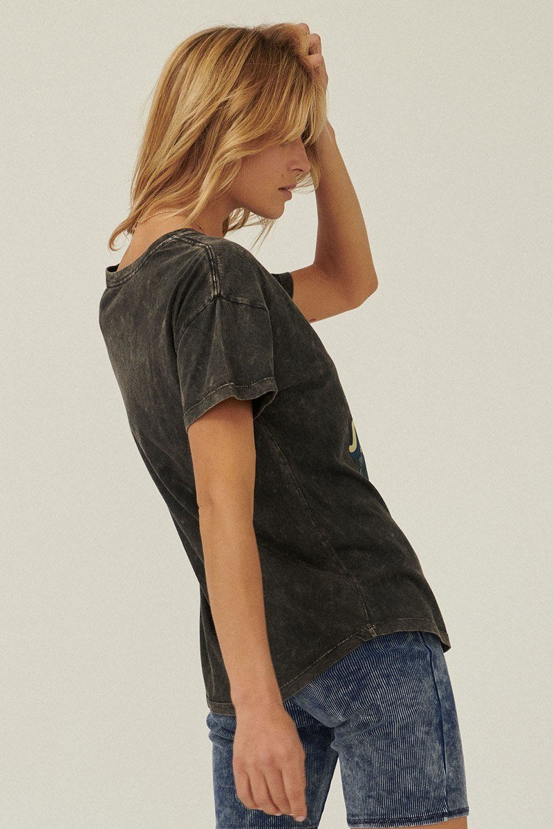 A Mineral Washed Graphic T-shirt - Absolute Fashion 2020