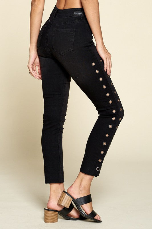 Cropped Skinny Jeans with Grommets