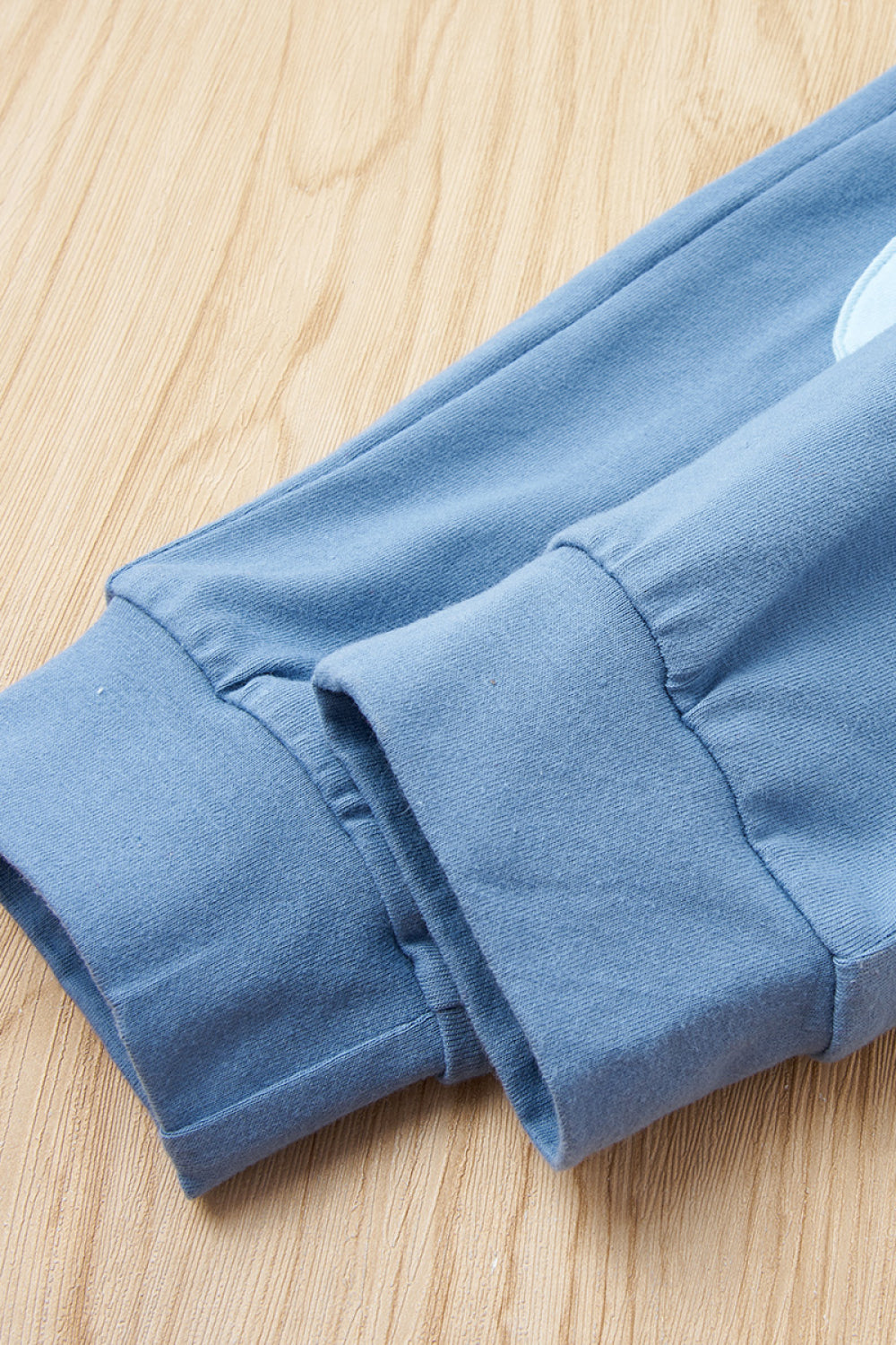 Girls Round Neck Sweatshirt and Pants Set