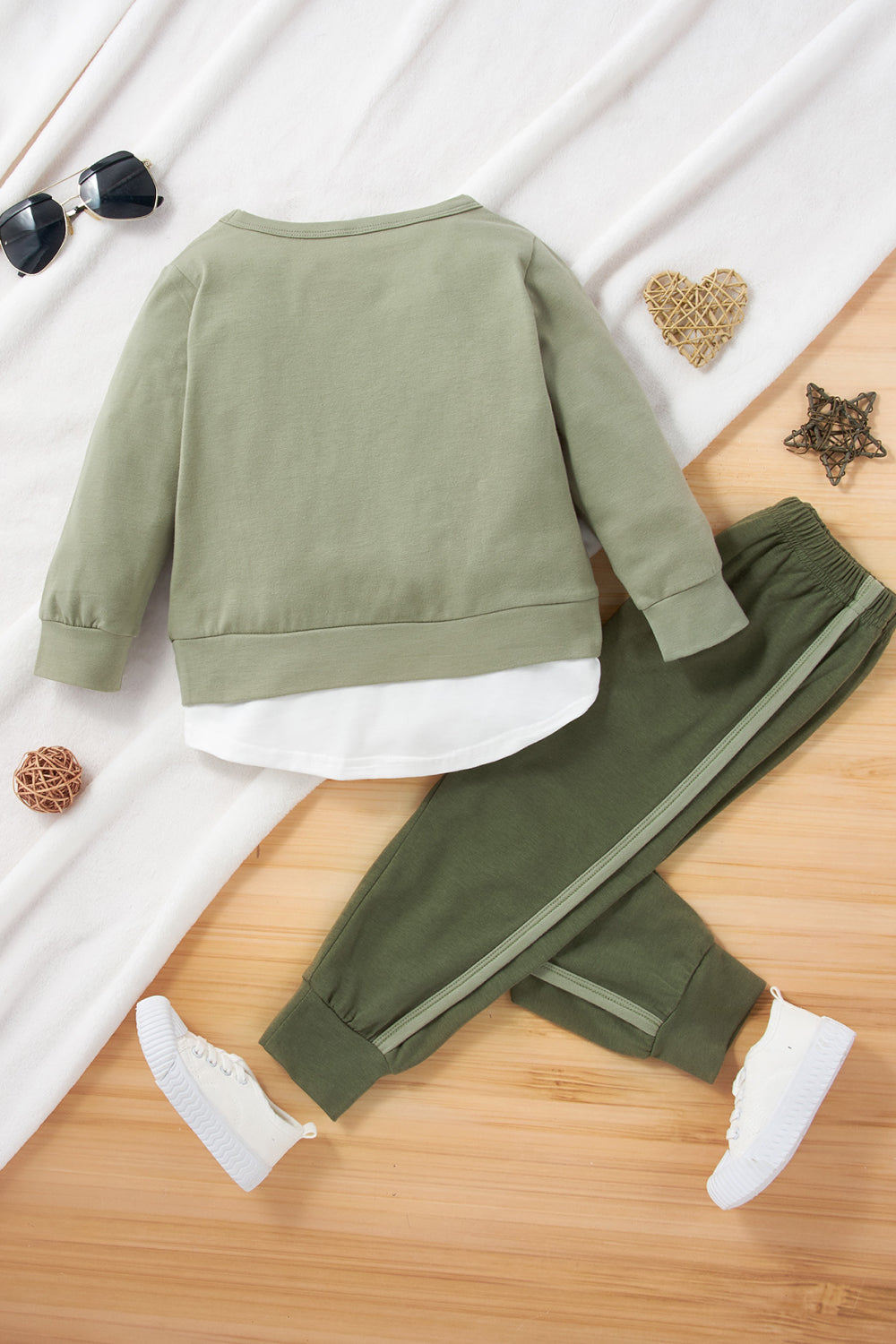 Boys' Sweatshirt and Pants Set