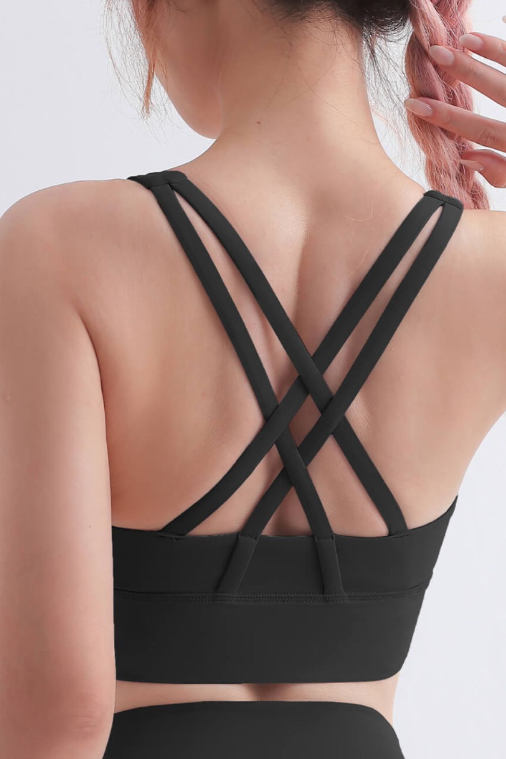 Scoop Neck Crisscross Back Sports Bra