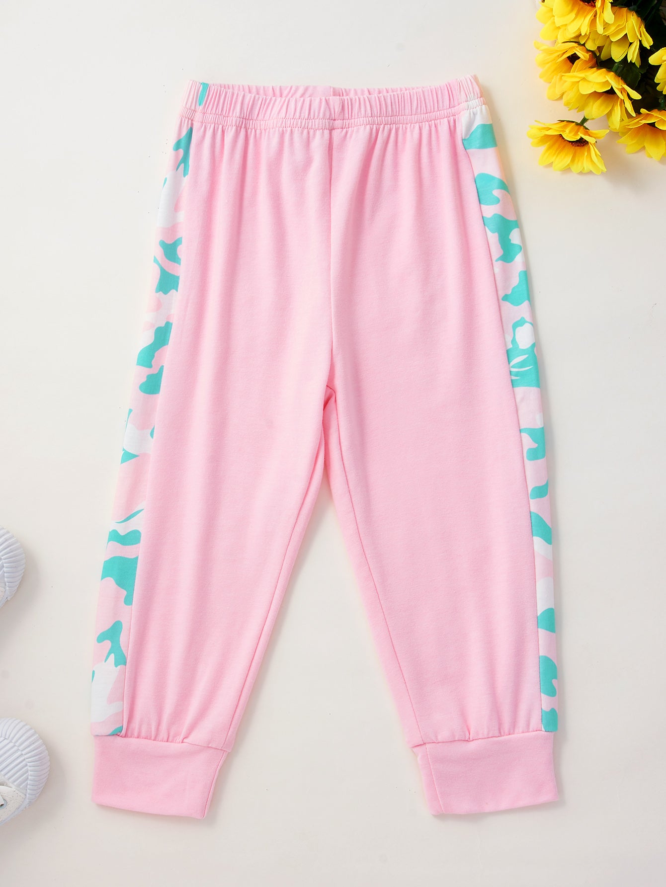 Girls Camouflage Hoodie and Pants Set