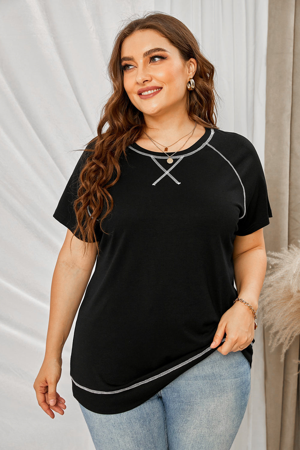 Plus Size Contrast Stitching Crewneck Tee - Absolute Fashion 2020